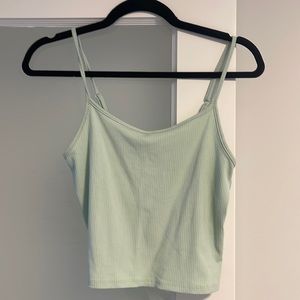 American Eagle cropped tank top, never worn, size medium